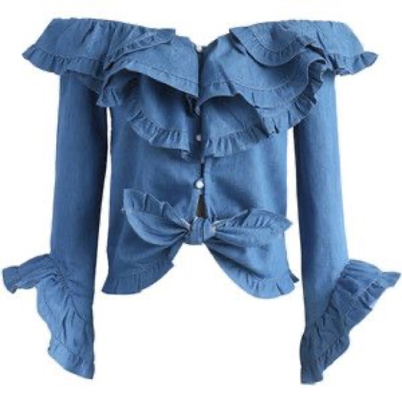 NWT Chicwish Show Stopper Off Shoulder Chambray Blouse - Medium - Picture 2 of 2